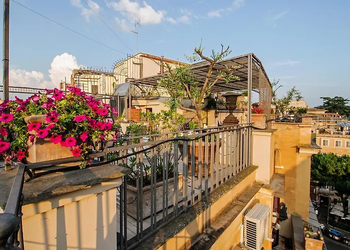 Made In Luxury ゲストハウス 3*